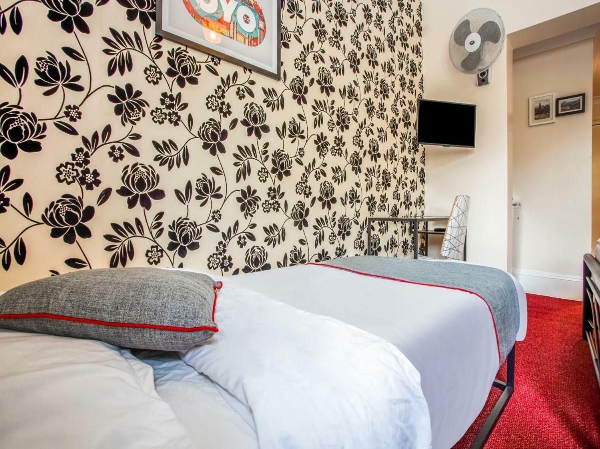 Oyo Lifestyle Golden Strand London Eksteriør billede